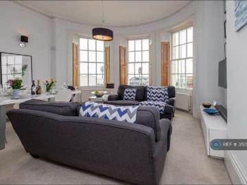 Brighton, East Sussex county, Sussex - Equipped kitchen