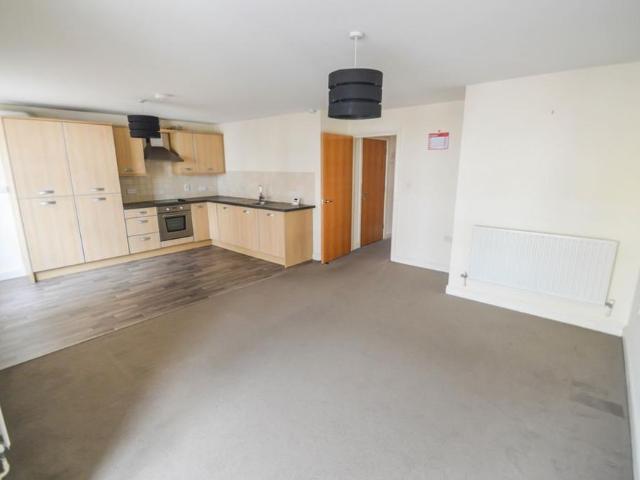 2 bedroom flat to rent
