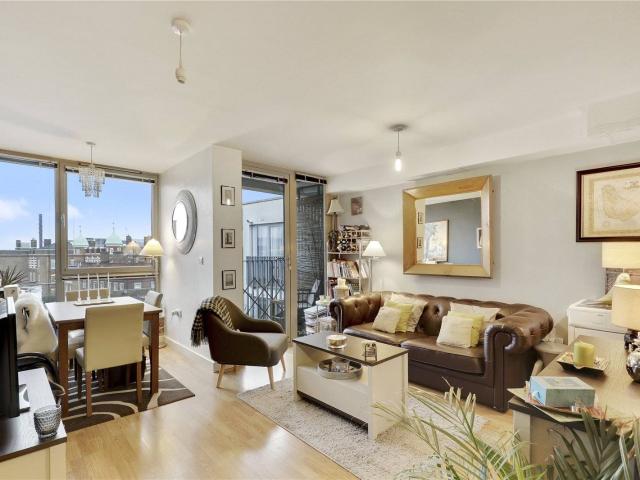 2 bedroom Flat Umberston Street, E1