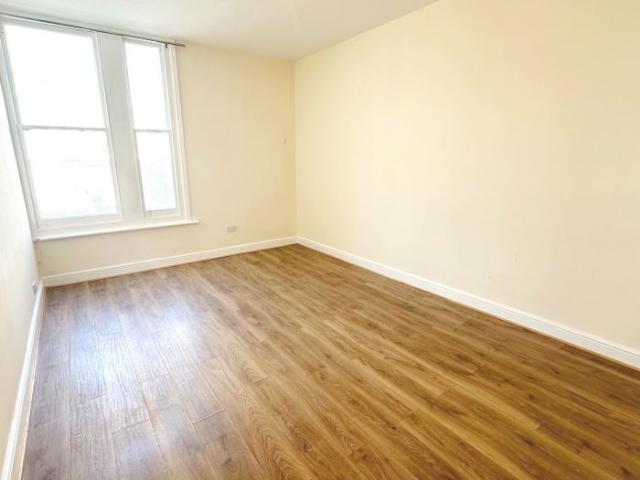 2 Bedroom Flat, Church Lane, Hove