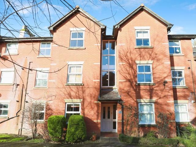 2 bedroom flat for sale