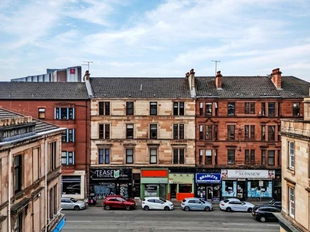 2 bedroom flat for sale