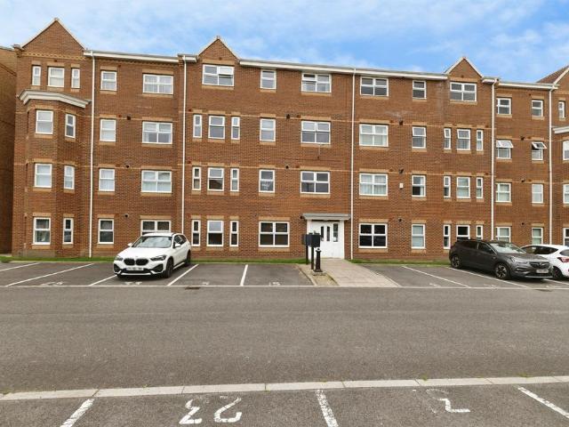 2 bedroom flat for sale