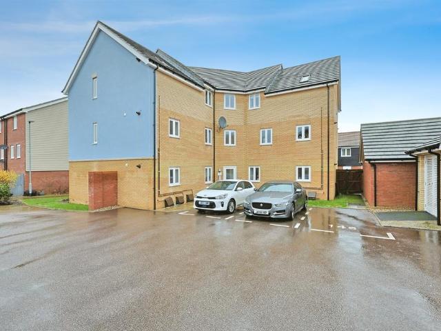 2 bedroom flat for sale