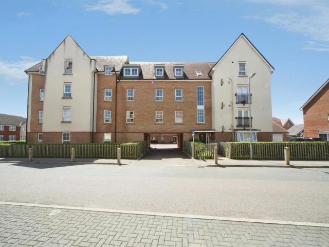 2 bedroom flat for sale