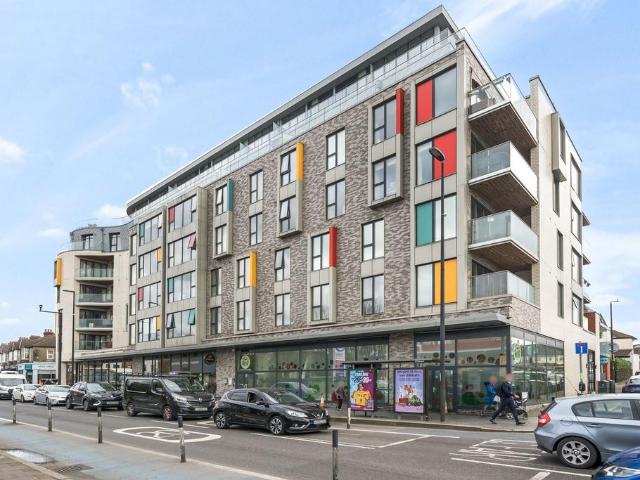 2 bedroom flat for sale