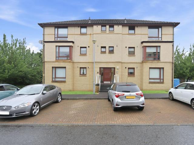 2 bedroom flat for sale