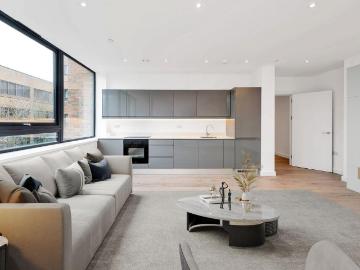 2 bedroom flat for sale