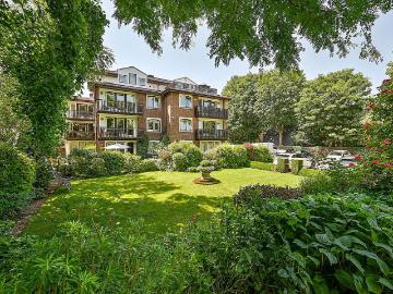 2 bedroom flat for sale