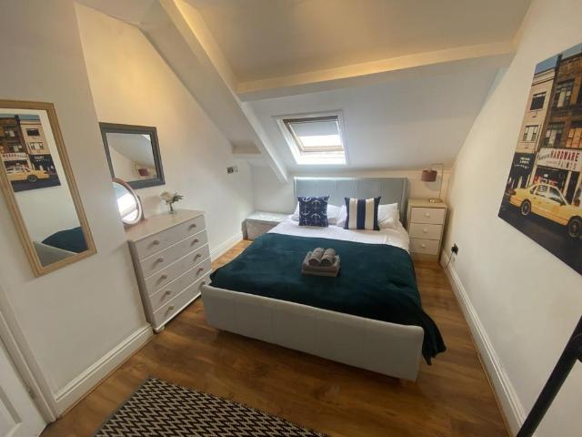 2 bedroom flat for sale