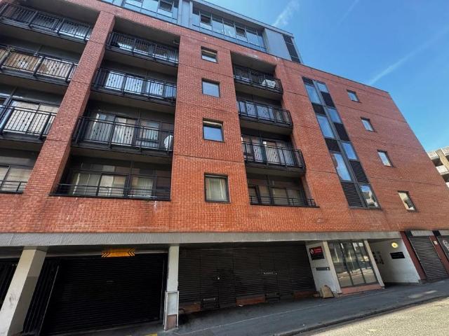 2 bedroom flat for sale