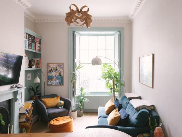 2 bedroom flat for sale