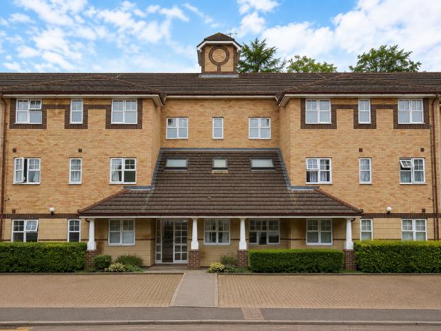 2 bedroom flat for sale