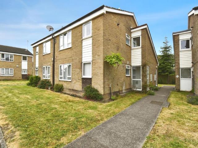 2 bedroom flat for sale