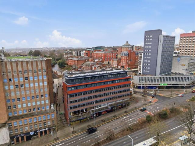 2 bedroom flat for sale