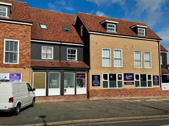 2 bedroom flat for sale