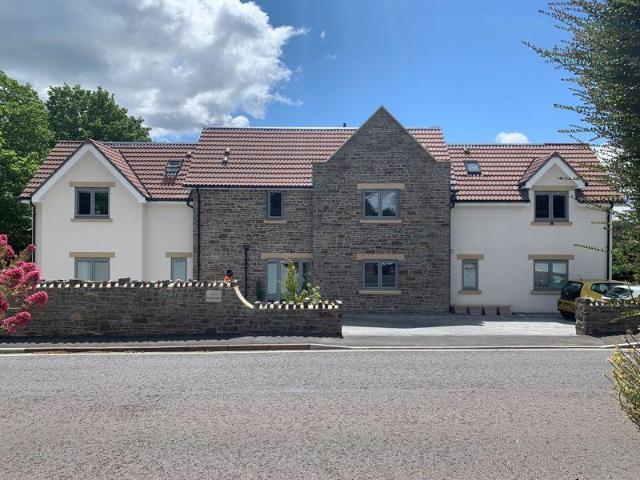 2 bedroom flat for sale
