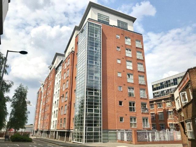 2 bedroom flat for sale