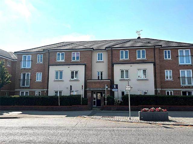 2 bedroom flat for sale
