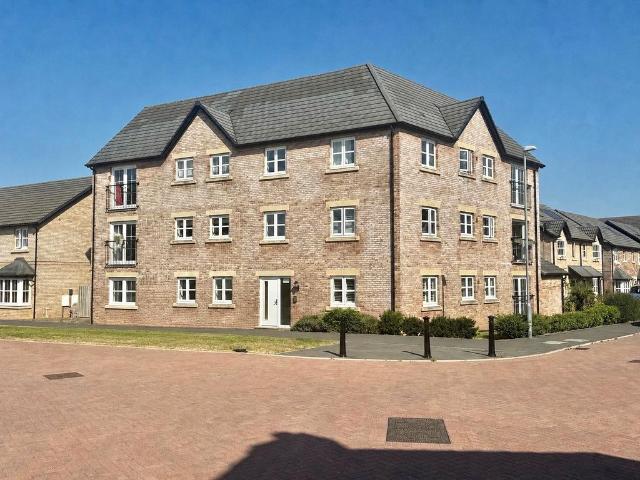 2 bedroom flat for sale