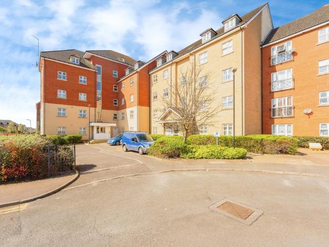 2 bedroom flat for sale