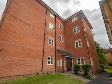 2 bedroom flat for sale