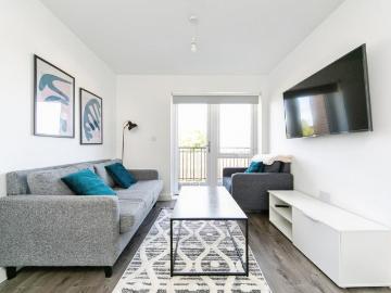 2 bedroom flat for sale