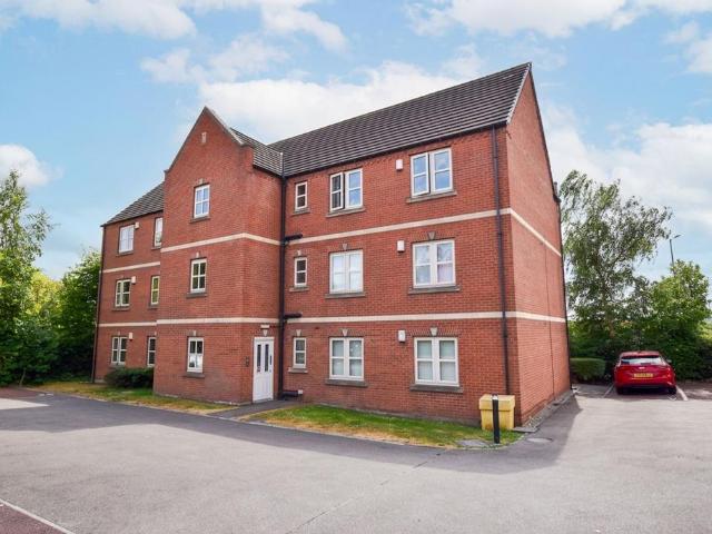 2 bedroom flat for sale