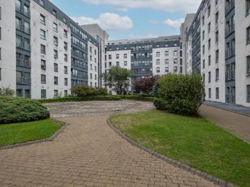 Glasgow, Glasgow and Clyde Valley - Garden