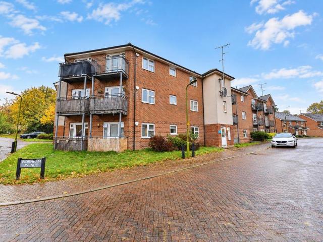 2 bedroom flat for sale