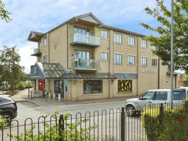 2 bedroom flat for sale