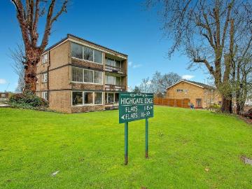 2 bedroom flat for sale