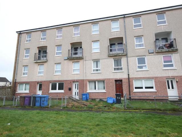 2 bedroom flat for sale
