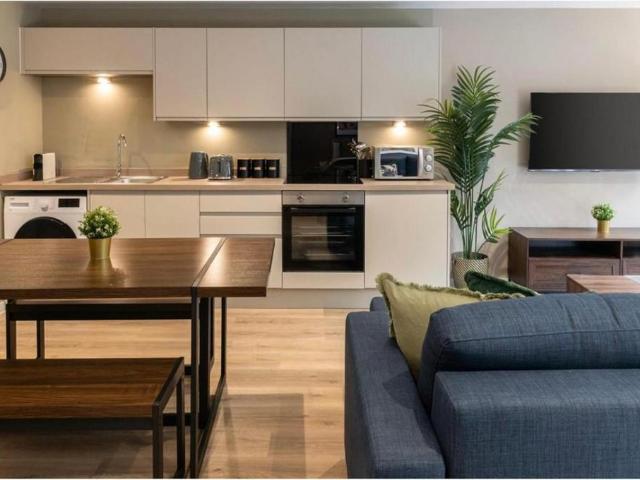 2 bedroom flat for sale