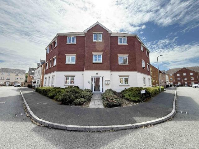 2 bedroom flat for sale