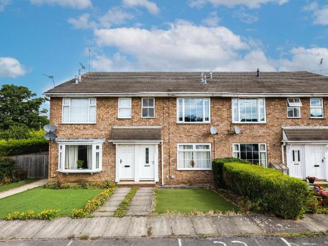 2 bedroom flat for sale