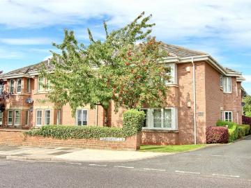 2 bedroom flat for sale