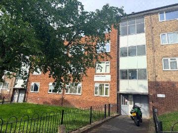 2 bedroom flat for sale