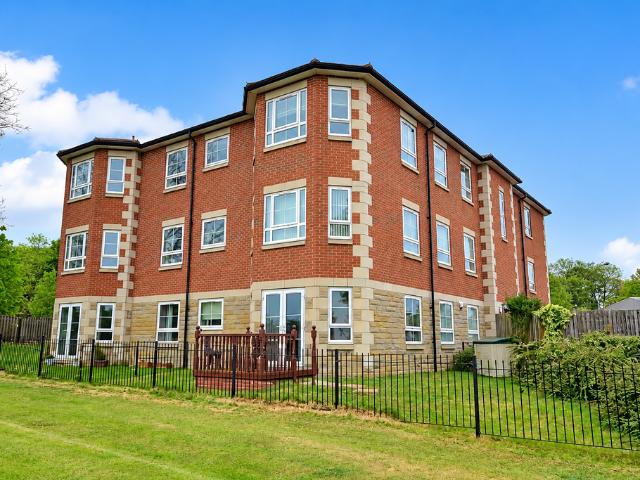 2 bedroom flat for sale