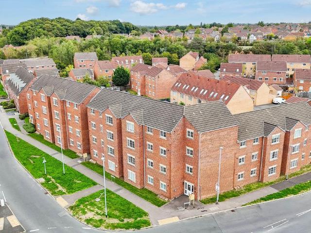 2 bedroom flat for sale