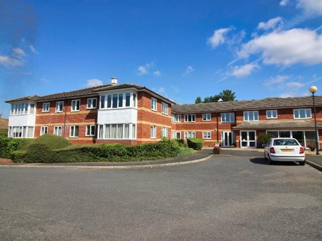 2 bedroom flat for sale