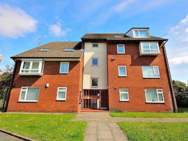 2 bedroom flat for sale