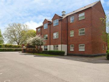 2 bedroom flat for sale