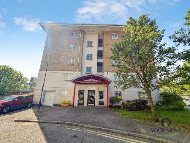 2 bedroom flat for sale