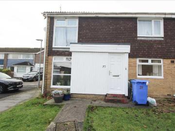 2 bedroom flat for sale
