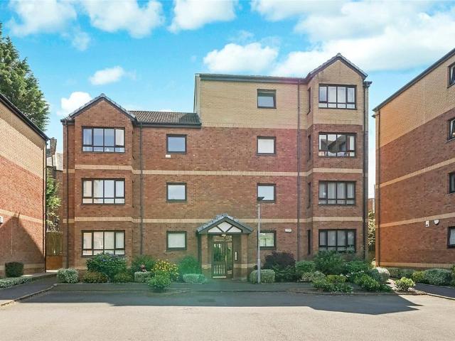 2 bedroom flat for sale