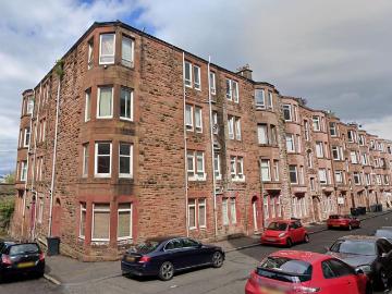 2 bedroom flat for sale