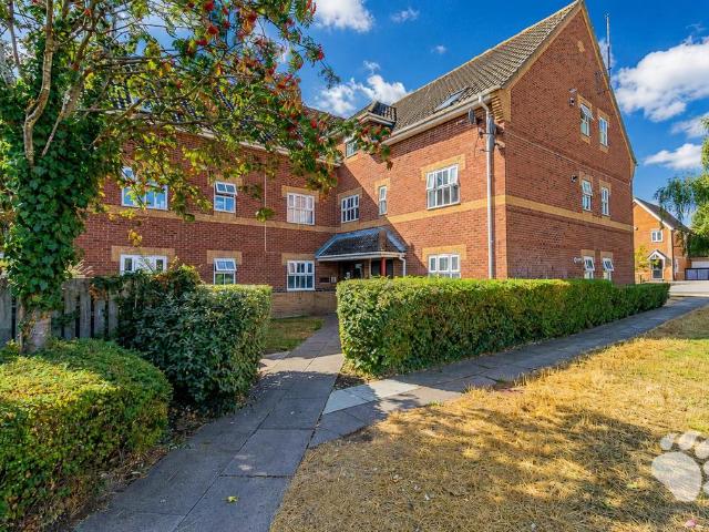 2 bedroom flat for sale