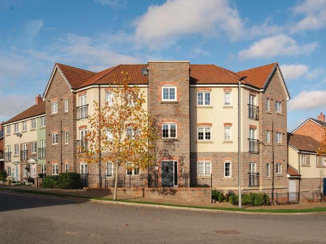 2 bedroom flat for sale