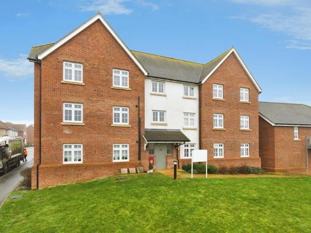 2 bedroom flat for sale